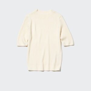 Uniqlo Merino Ribbed Mock Neck half sleeve sweater